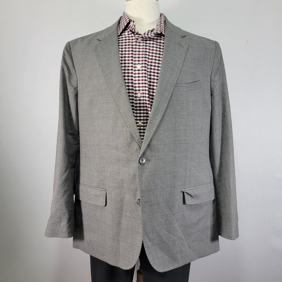 J.M Haggar Signature Men's Sport Coat Blazer Two Button Gray Plaid Tailored 50R - Picture 1 of 15